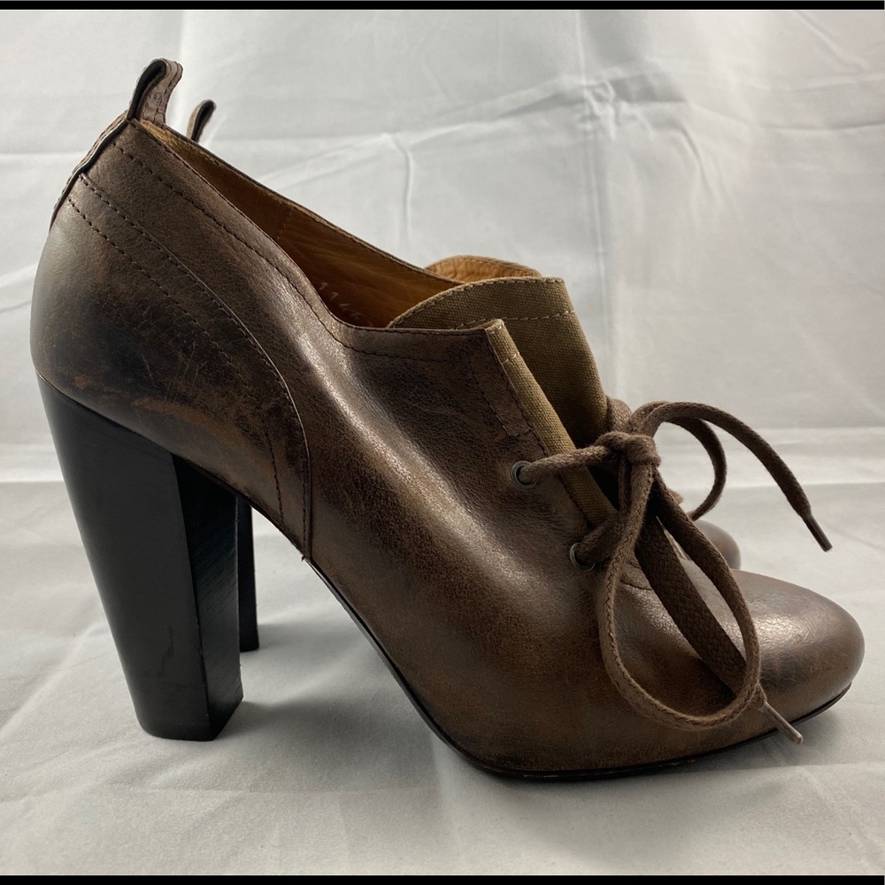 Dries Van Noten brown lace up booties 39